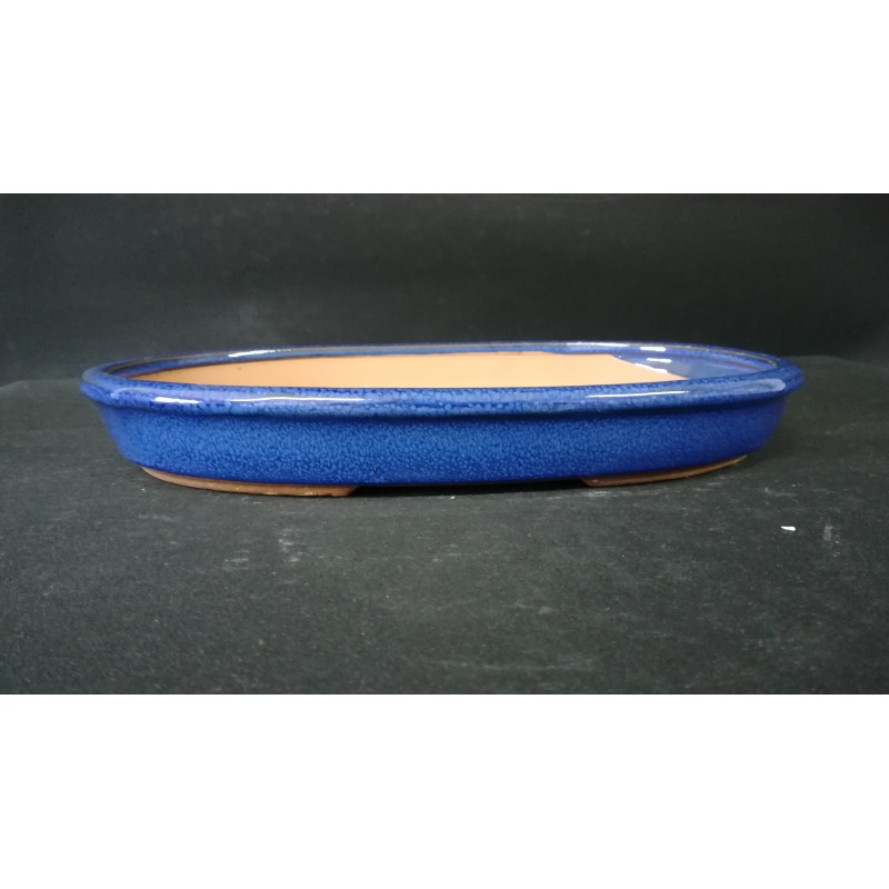 Maceta ovalada 26x17.5x3.5cm. Maceta ovalada 26x17.5x3.5cm.