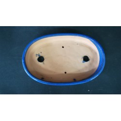 Maceta ovalada 26x17.5x3.5cm.
