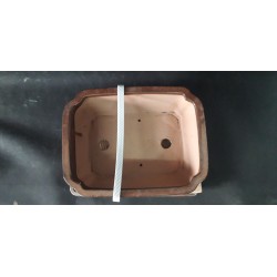 Maceta rectangular 27x21x7cm.